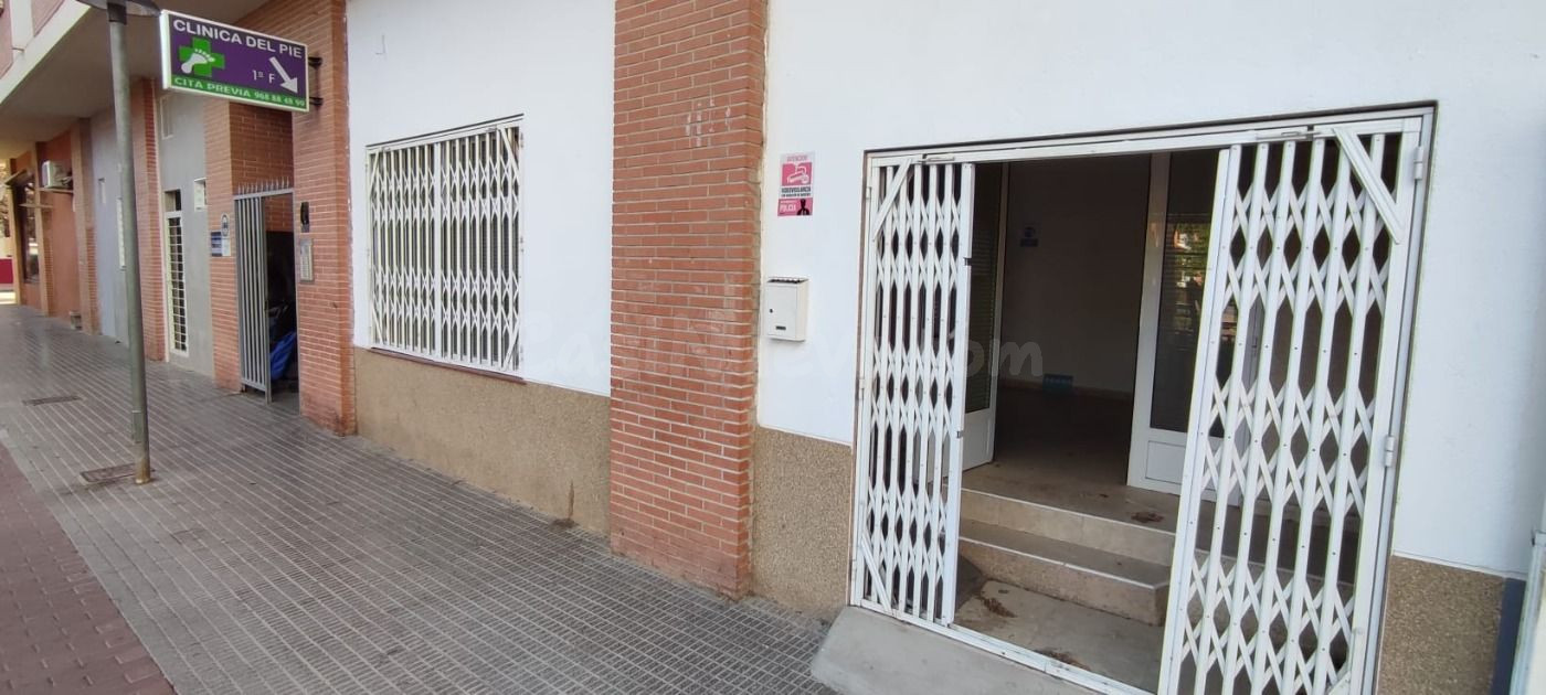 Local comercial de 64m2 en El Palmar. - foto 3