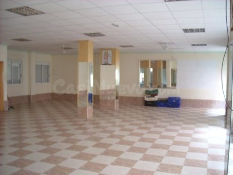 Local comercial 353m² en venta - Caravaca - foto 2