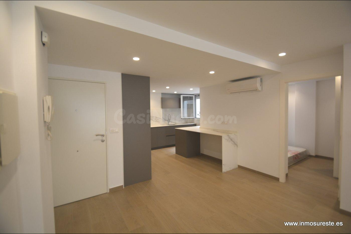 Amplio y moderno piso totalmente reformado en de Los Andenes - foto 2
