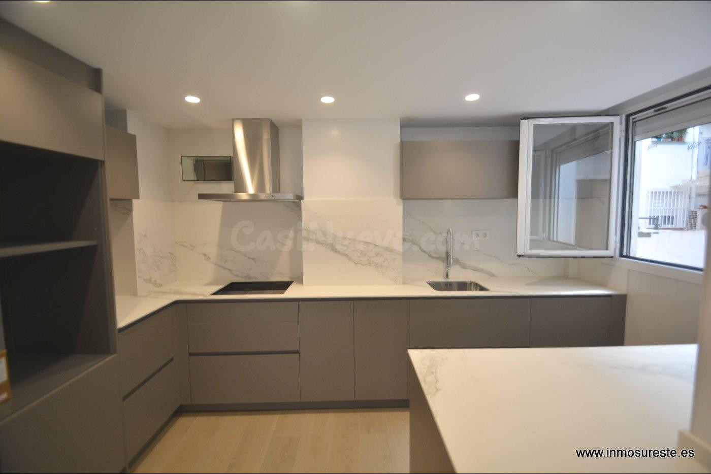 Amplio y moderno piso totalmente reformado en de Los Andenes - foto 3