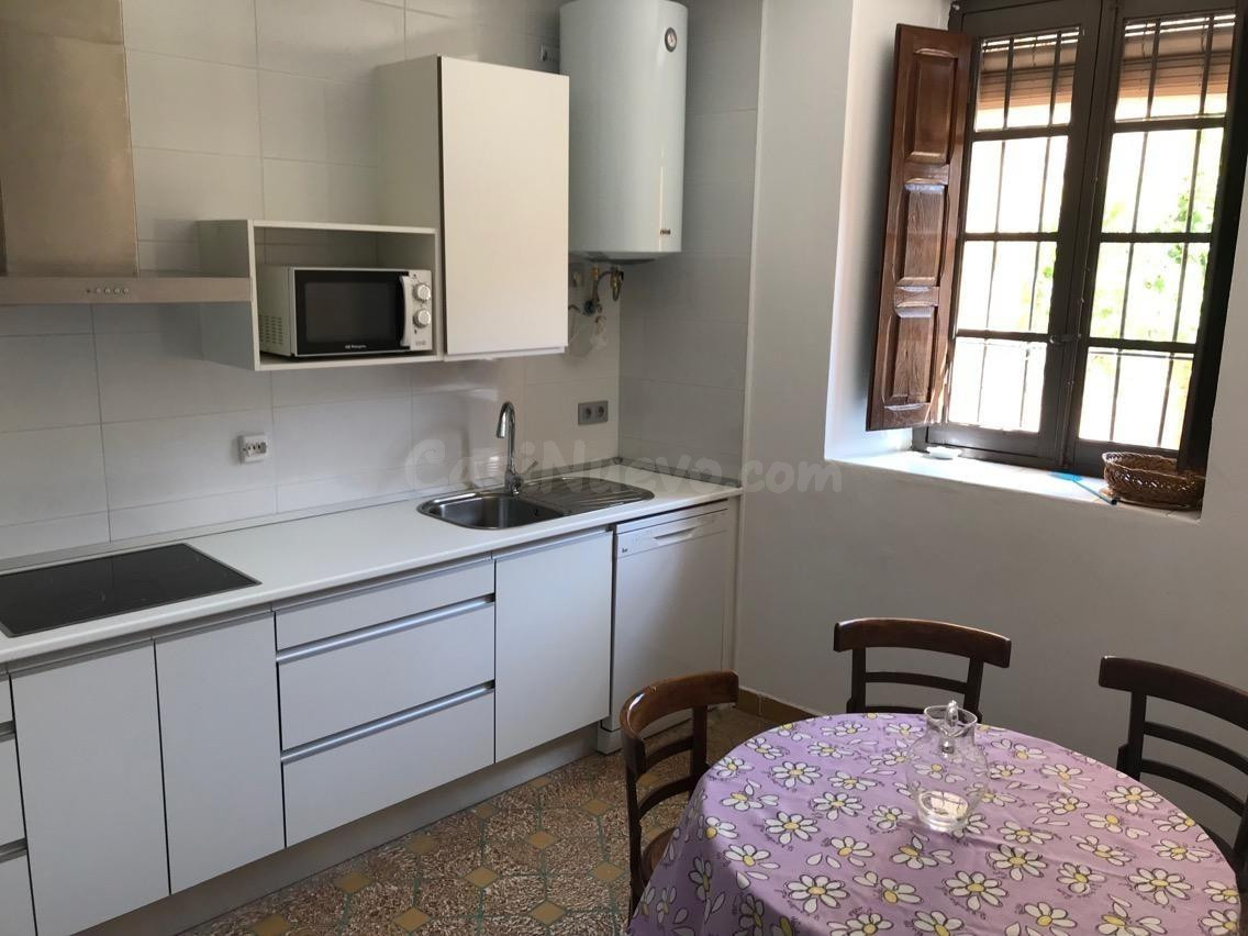 SE VENDE CASA EN FRESNO DE LA VEGA, COCINA, SALÓN, 2 HAB., B