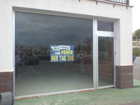 Local comercial 80m² en venta - Urbanización tierra del sol