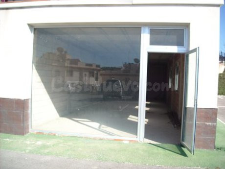 Local comercial 80m² en venta - Urbanización tierra del sol - foto 2
