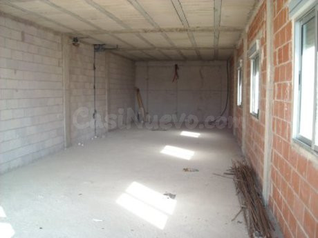Local comercial 80m² en venta - Urbanización tierra del sol - foto 3