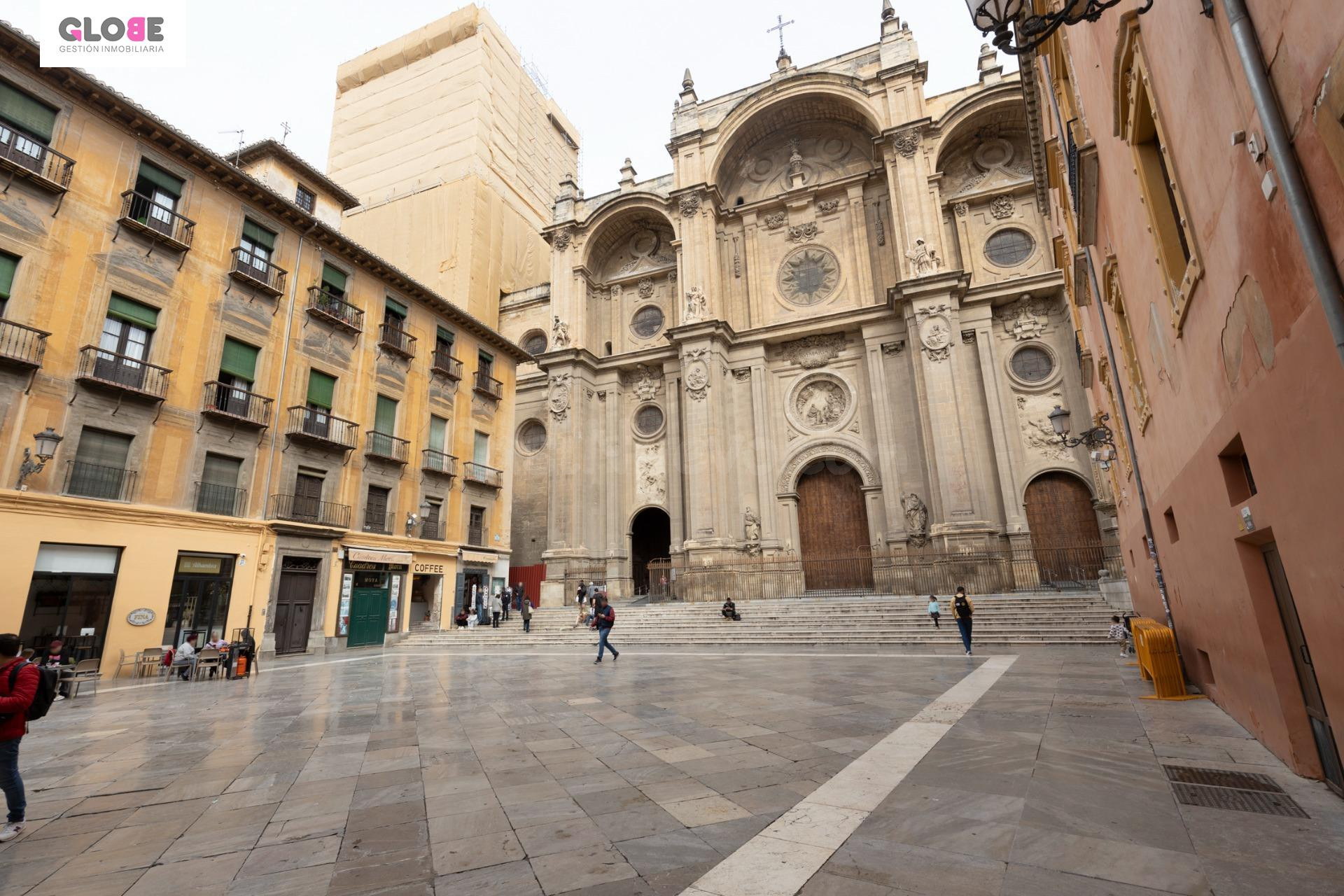 ¡Oportunidad única en el corazón de Granada!