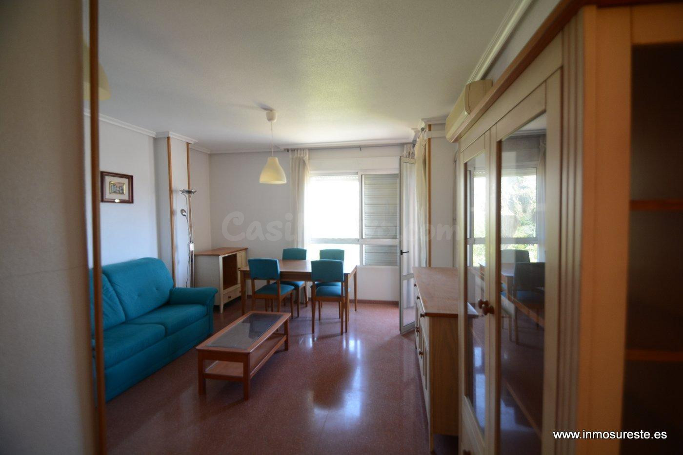 Encantador piso en venta en el centro de Orihuela, frente a  - foto 4