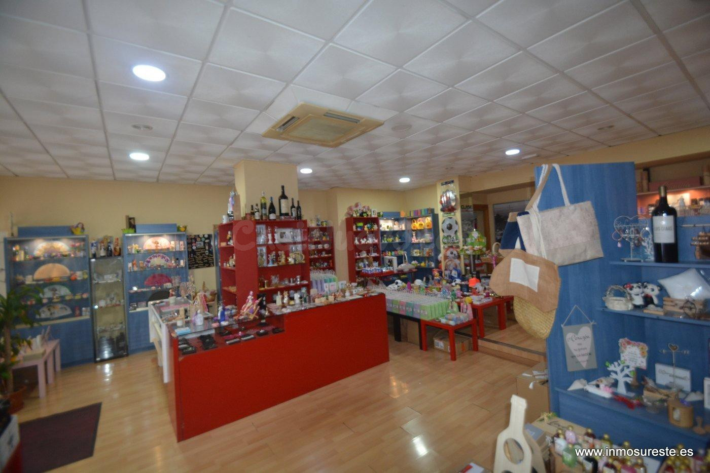 Alquiler de local comercial en Orihuela, cerca del Parque Se - foto 5