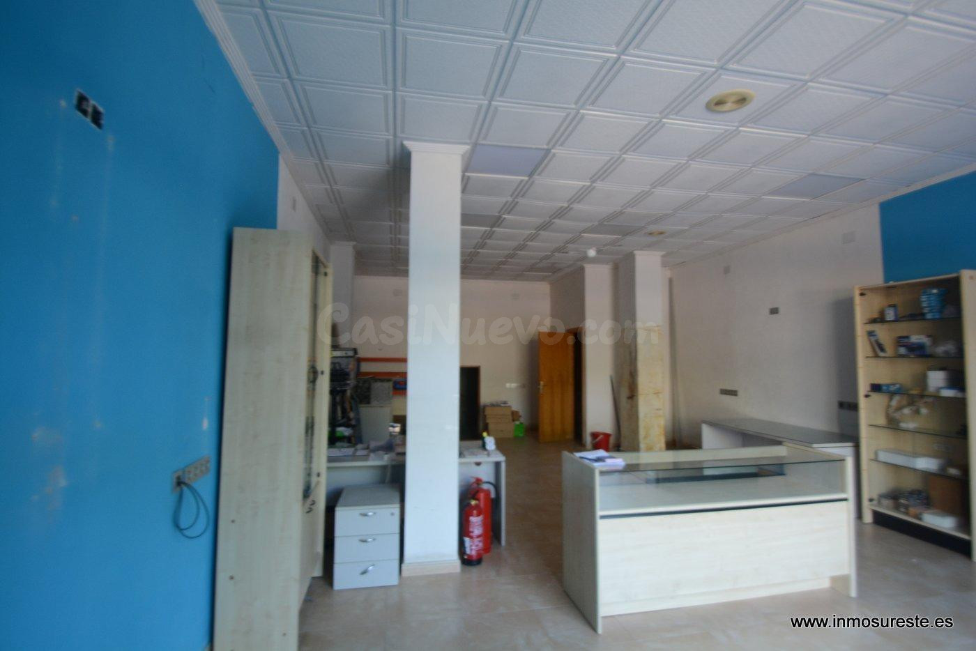 Alquiler de local comercial en Orihuela, frente a la Plaza d - foto 5