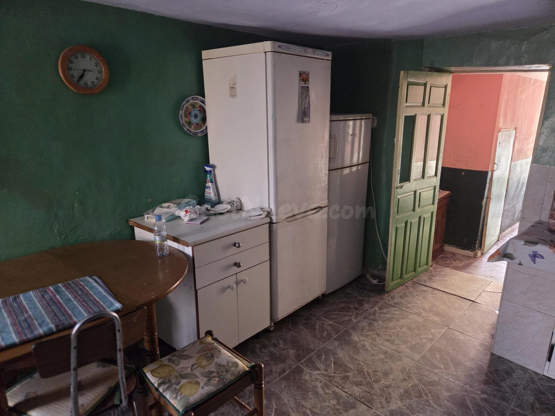 SE VENDE CASA EN GORDONCILLO DE DOS PLANTAS, PARA REFORMAR, 