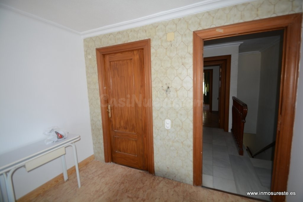 Alquiler solamente para estudiantes, piso en Desamparados (O - foto 2