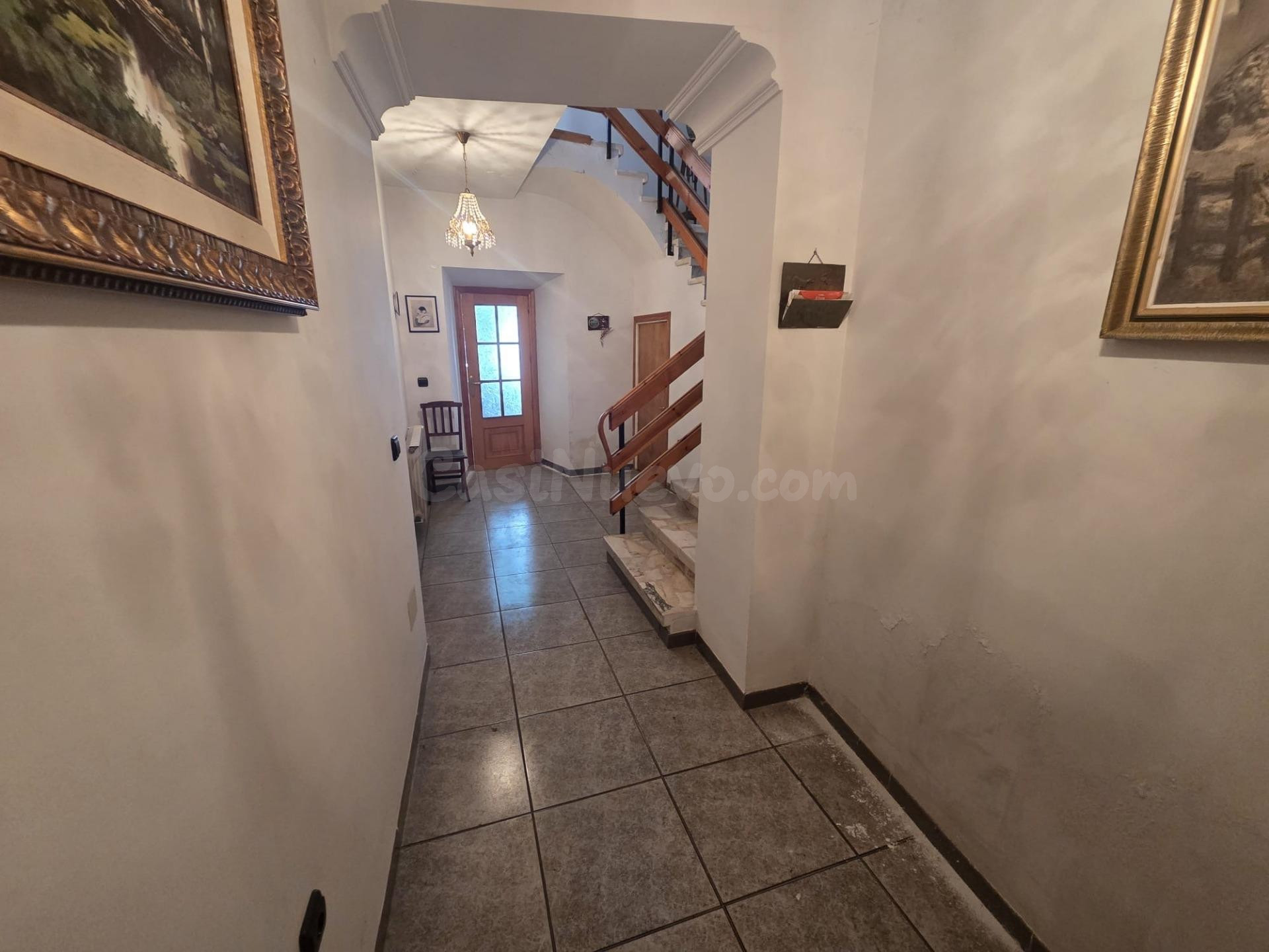 SE VENDE CASA EN EL CENTRO DE VALDERAS, DOS PLANTAS, 4 HAB., - foto 5