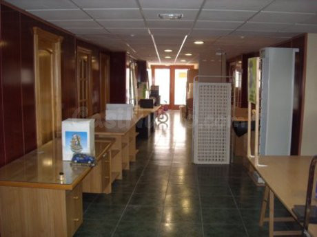 Local comercial 180m² en alquiler - Calasparra - foto 2