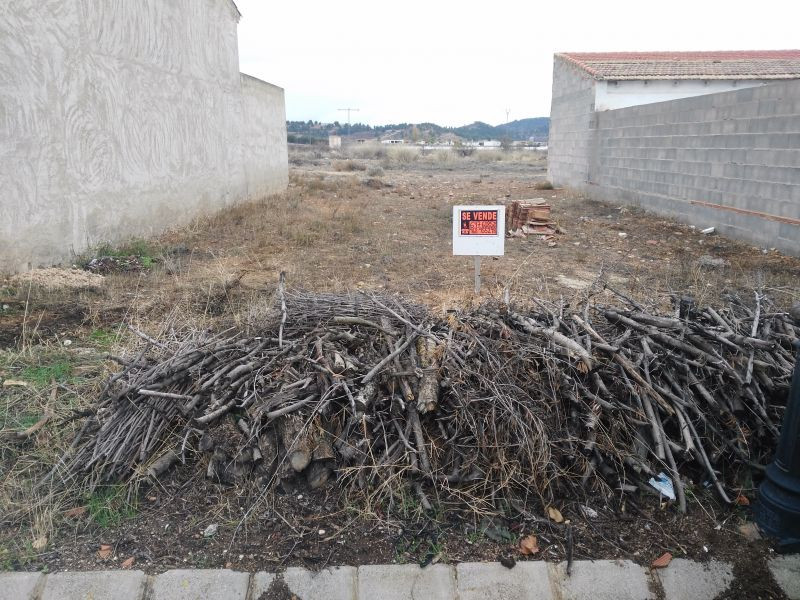 Terreno urbano en venta - letur