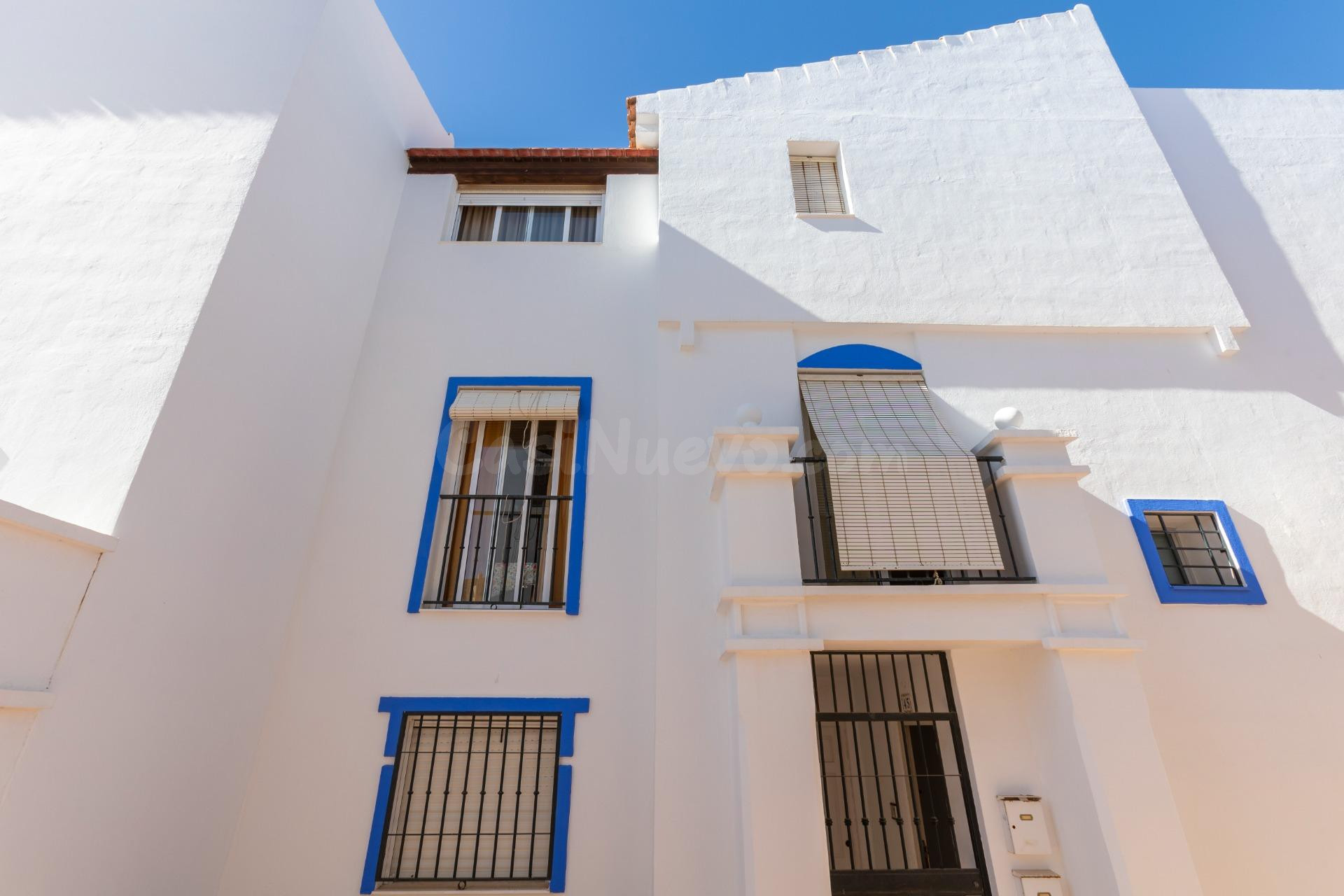 PRECIOSO ÁTICO-DÚPLEX EN PERLA DE ANDALUCÍA - foto 3