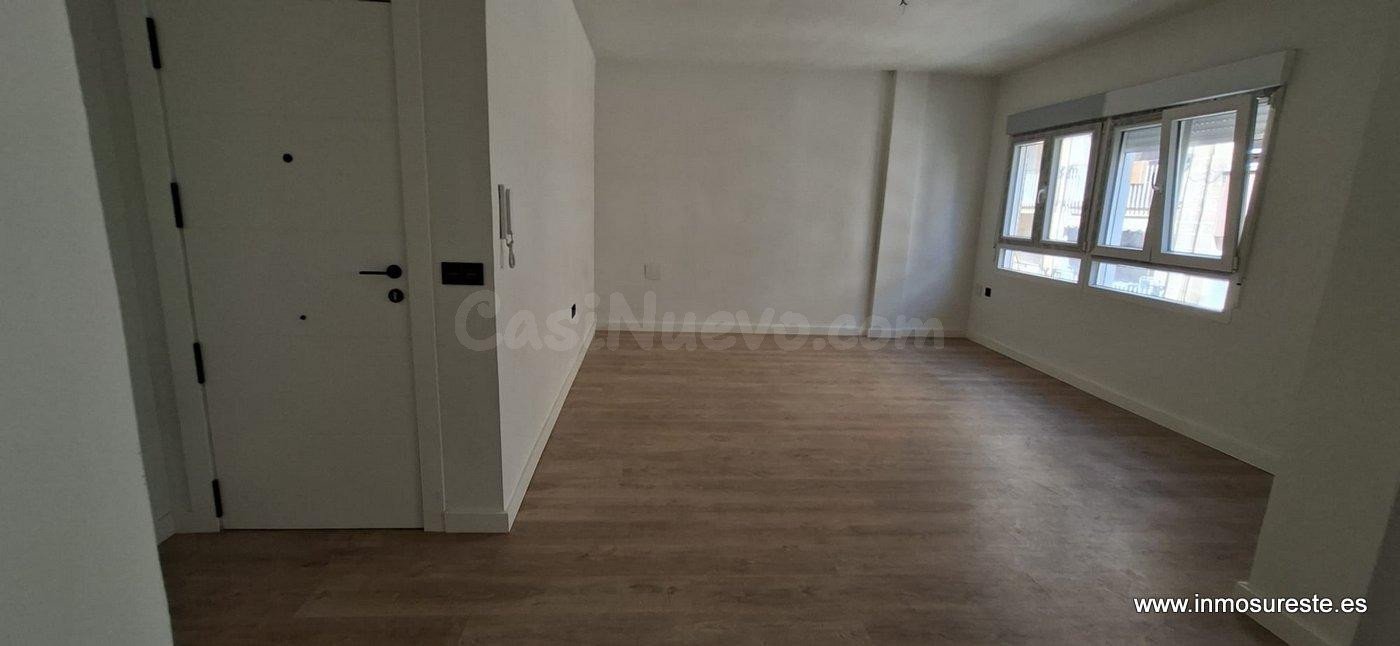 ¡Bajada de precio! Piso totalmente reformado a estrenar en e