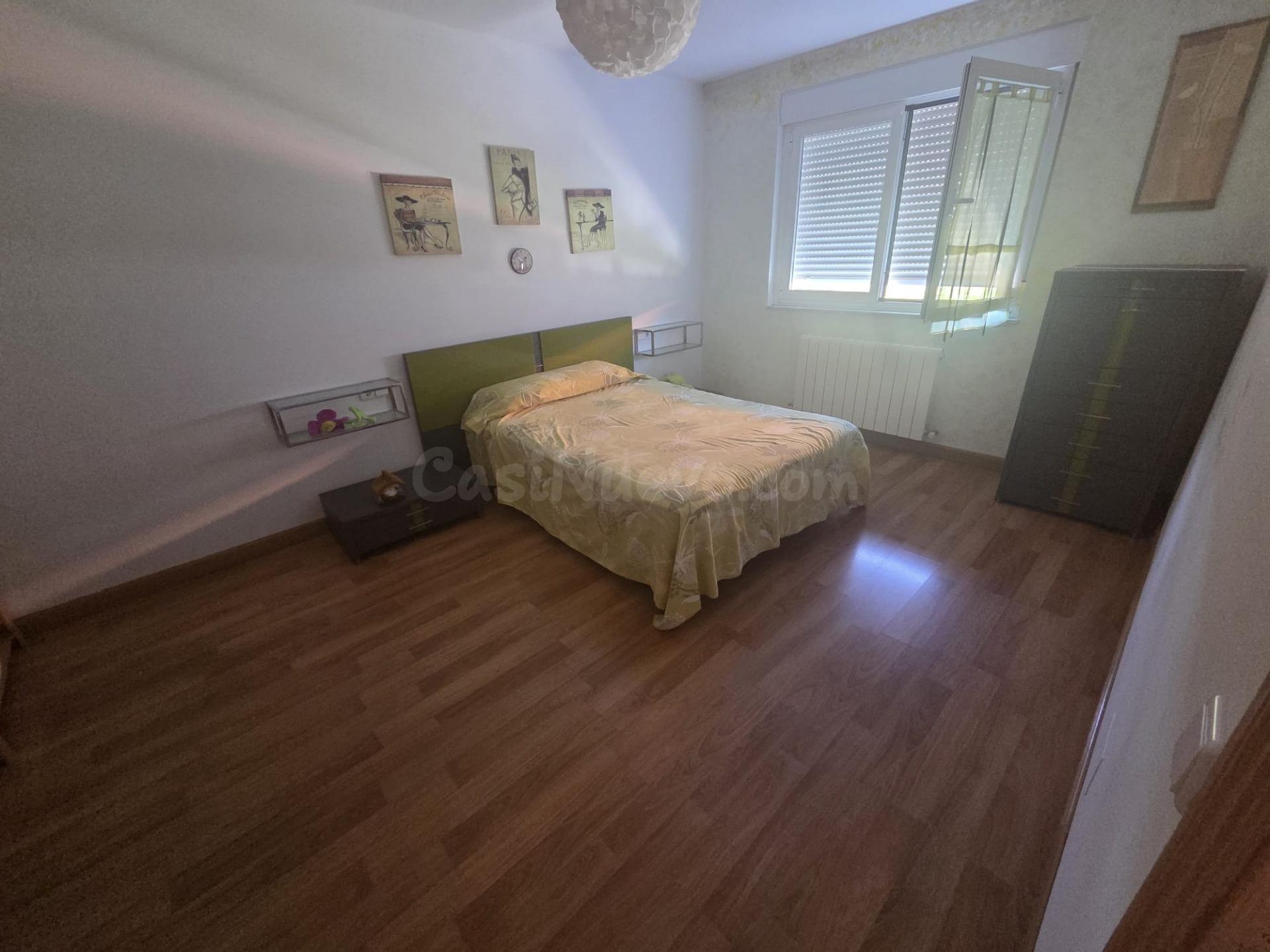 Se vende chalet adosado en Benamariel, en urbanización con p - foto 5