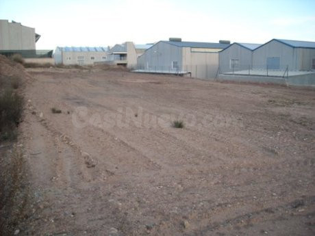 Terreno industrial 1200m² en venta - Calasparra - foto 2