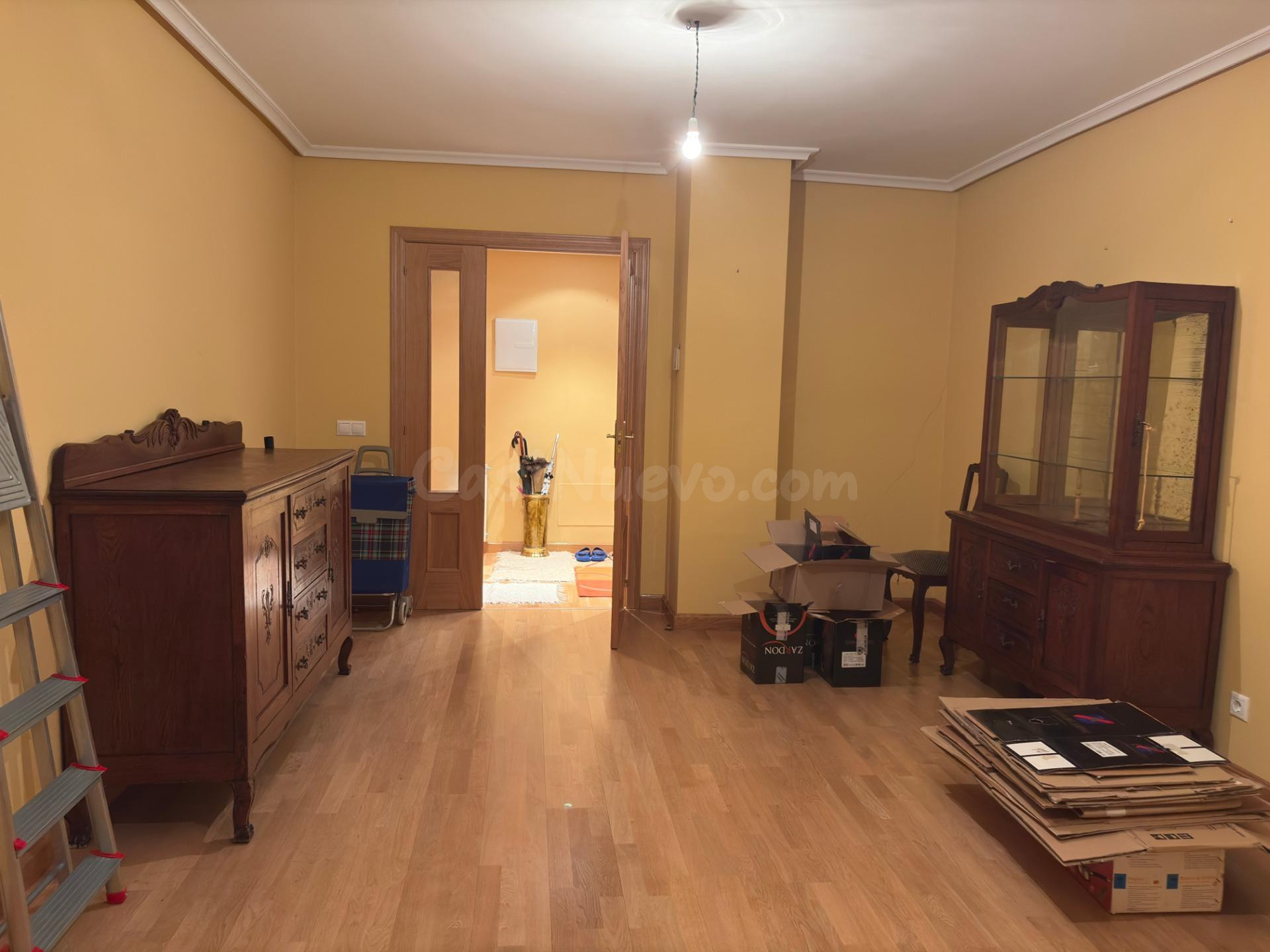 SE VENDE PISO SEMINUEVO, COCINA AMUEBLADA, 4 HAB., 2 BÑOS, S - foto 4