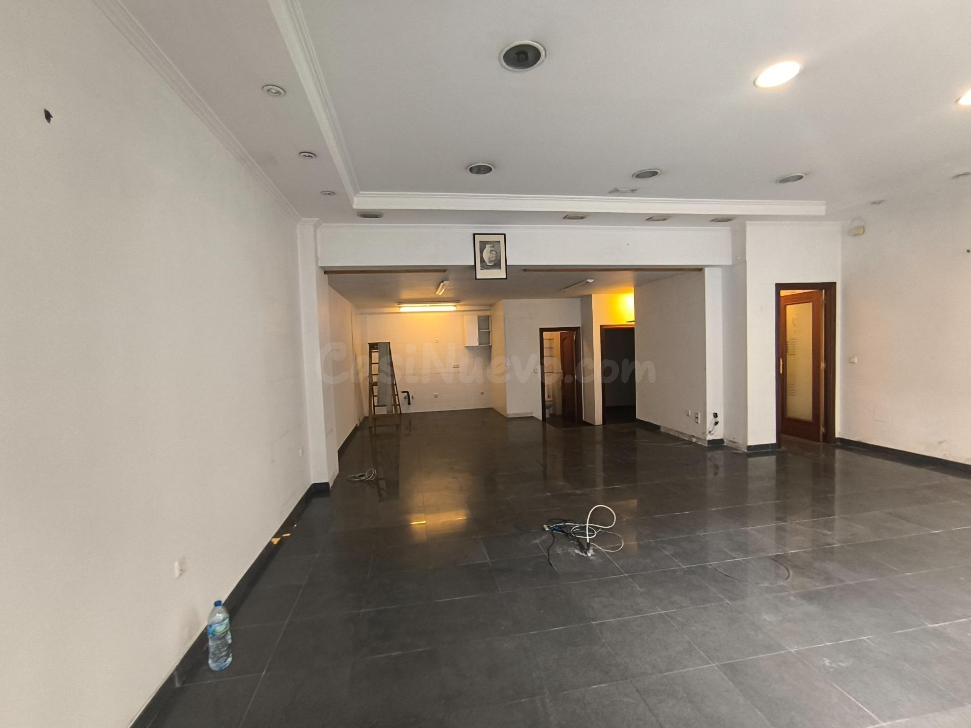 LOCAL COMERCIAL EN SANTIAGO - foto 3