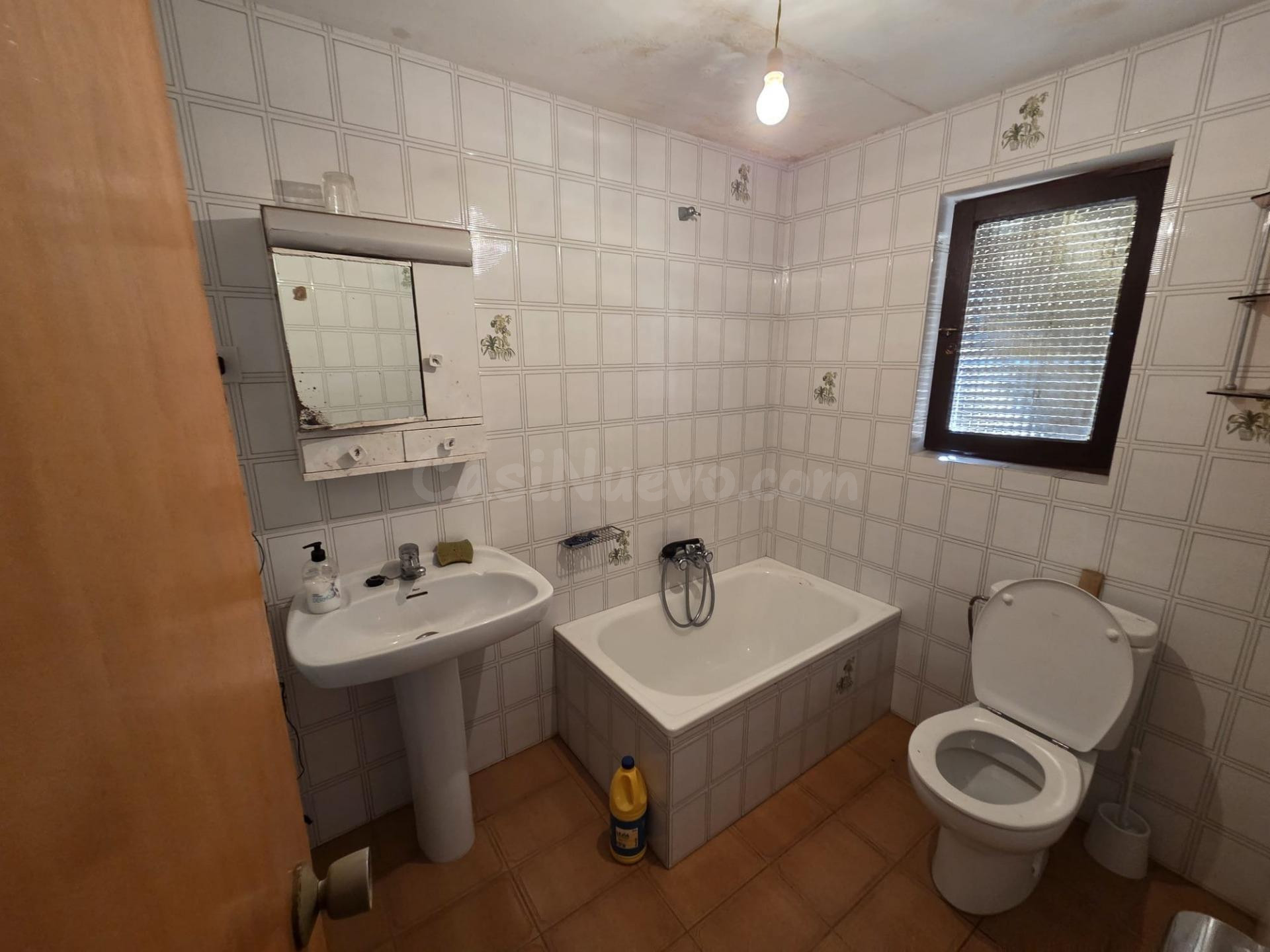 SE VENDE CASA DE PUEBLO EN VILLABRAZ (LEÓN), NECESITA REFORM - foto 5