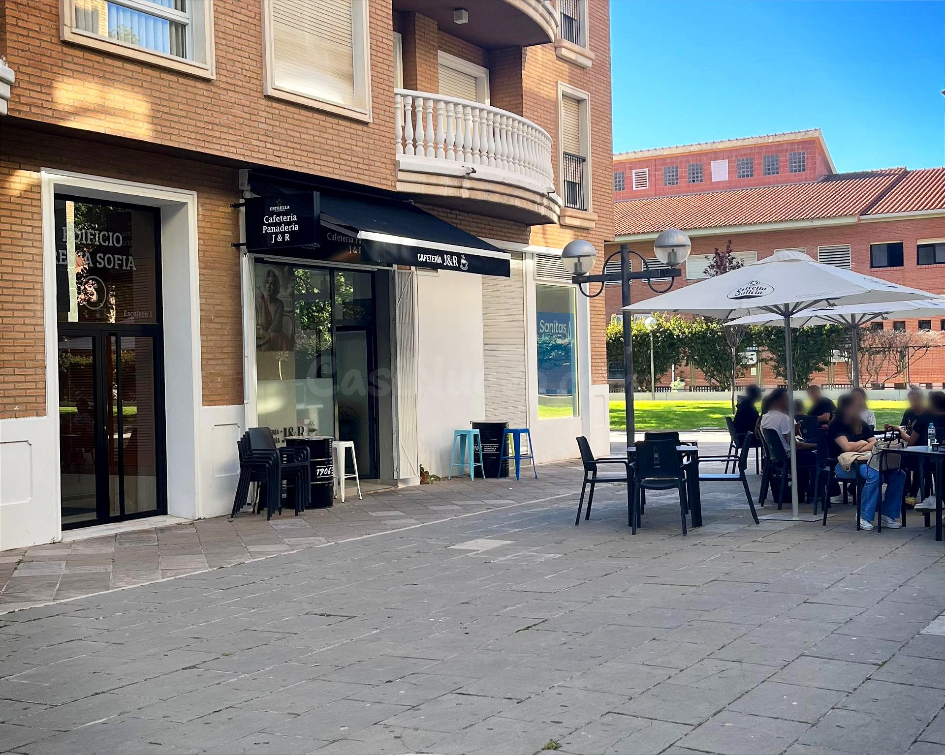 Cafetería en el corazón de Juan Carlos I