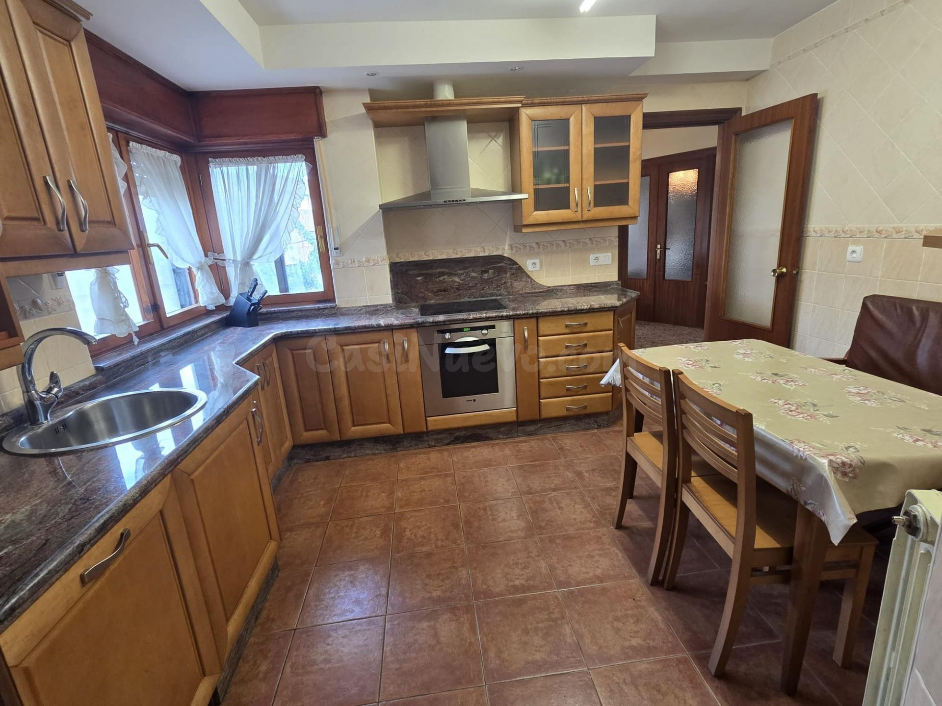 SE VENDE PISO DE 123 M2 EN VALENCIA DE DON JUAN (LEÓN), 1º S