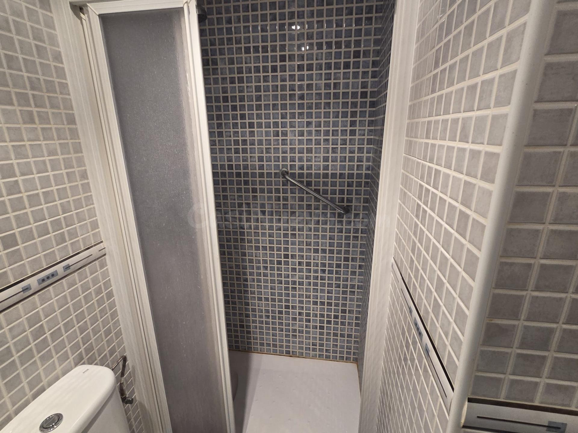 SE VENDE PISO DE 123 M2 EN VALENCIA DE DON JUAN (LEÓN), 1º S - foto 4