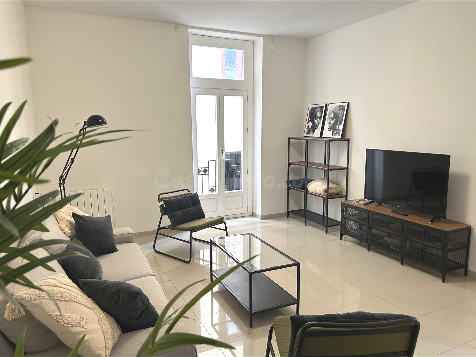 ALQUILER DE VIVIENDA DE 4 habitaciones JUNTO AL AYUNTAMIENTO - foto 2