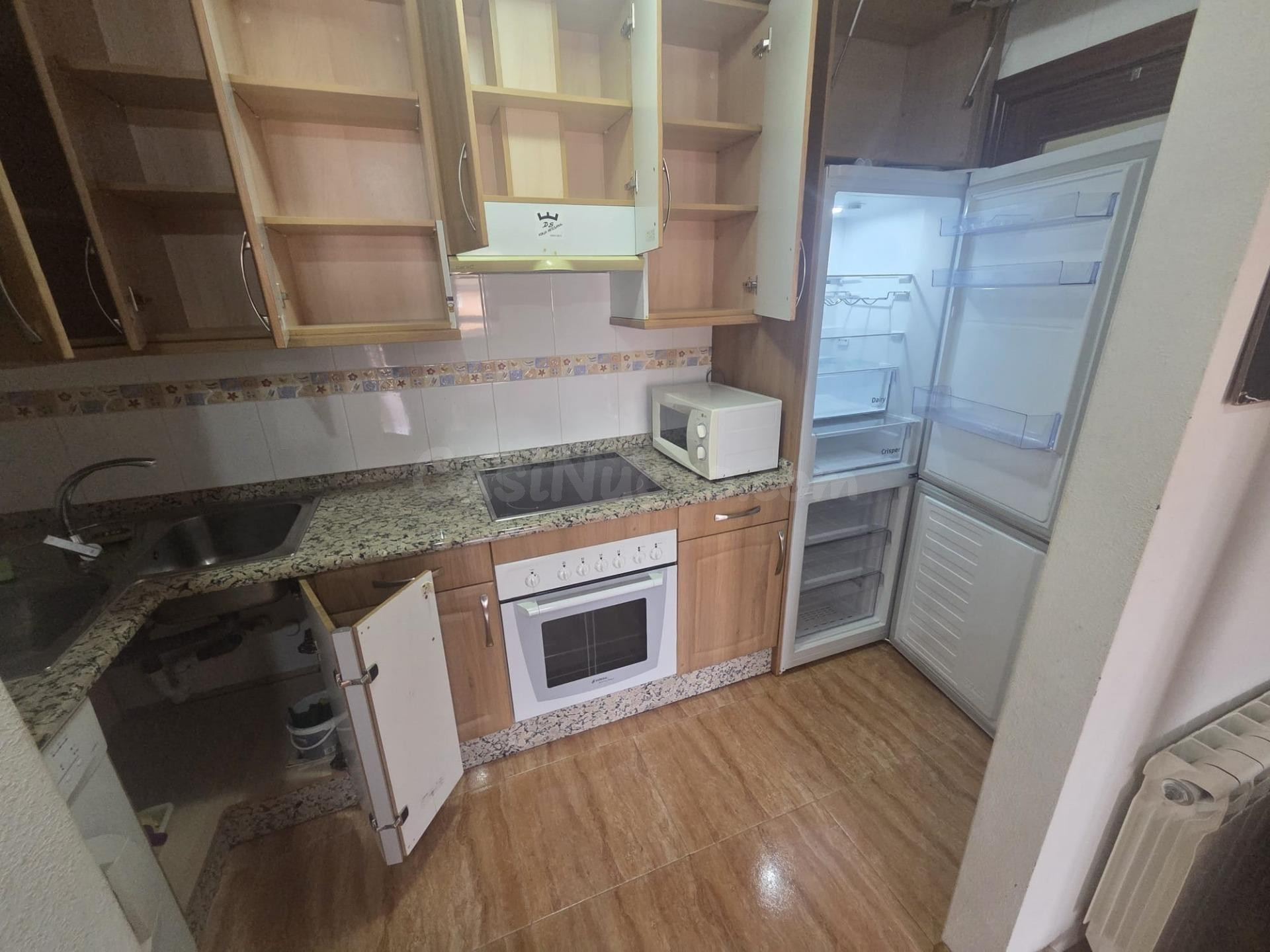 SE VENDE APARTAMENTO DE UN DORMITORIO EN VALENCIA DE DON JUA - foto 2