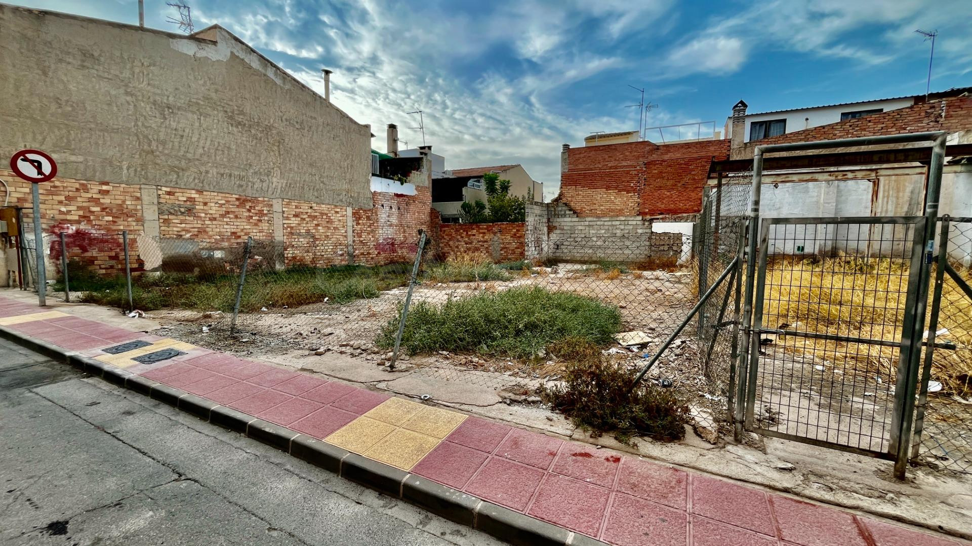 SOLAR URBANO 296 M2 EN EL PALMAR – PROYECTO VISADO, 16 M DE  - foto 3