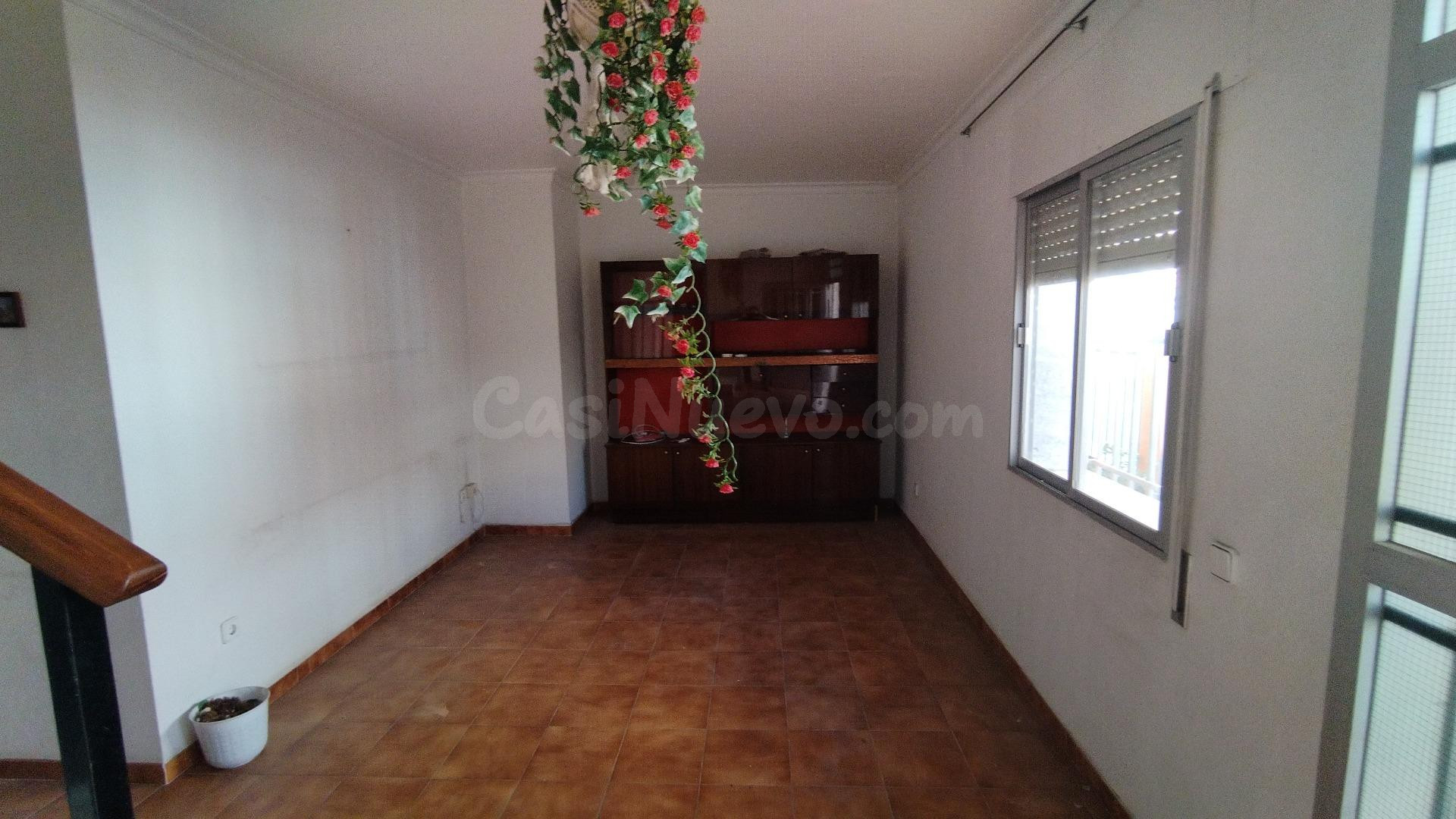 Casa 5 habitaciones 160m² en venta - Barrio de la alegría