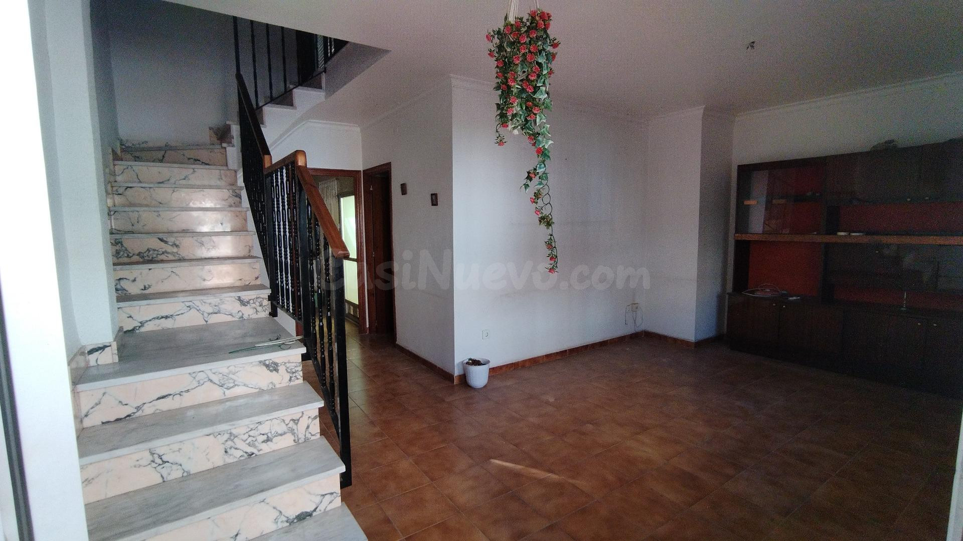 Casa 5 habitaciones 160m² en venta - Barrio de la alegría - foto 2