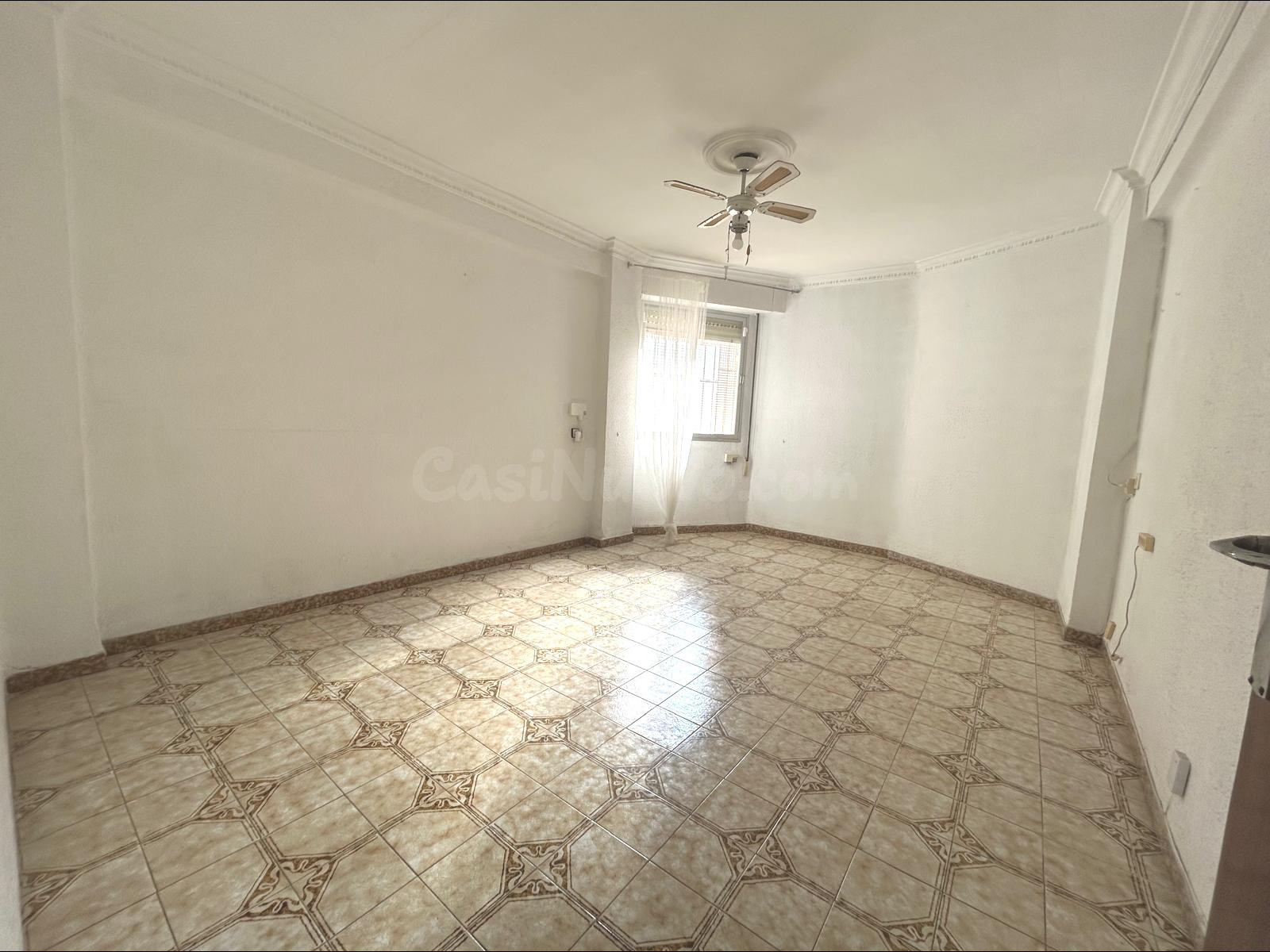 AMPLIA VIVIENDA DE 3 habitaciones Y 2 BAÑOS JUNTO AL RÍO - foto 4