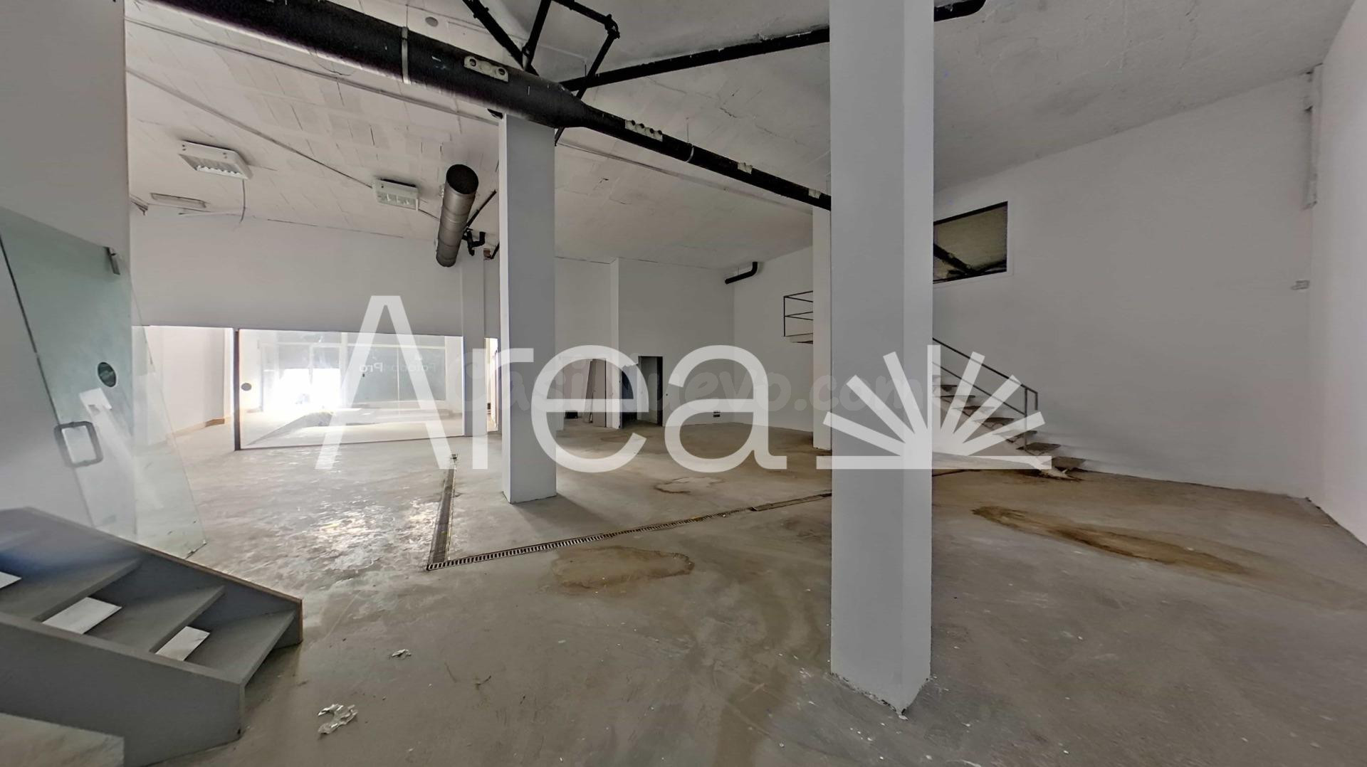 Local comercial en venta en calle Dinamarca