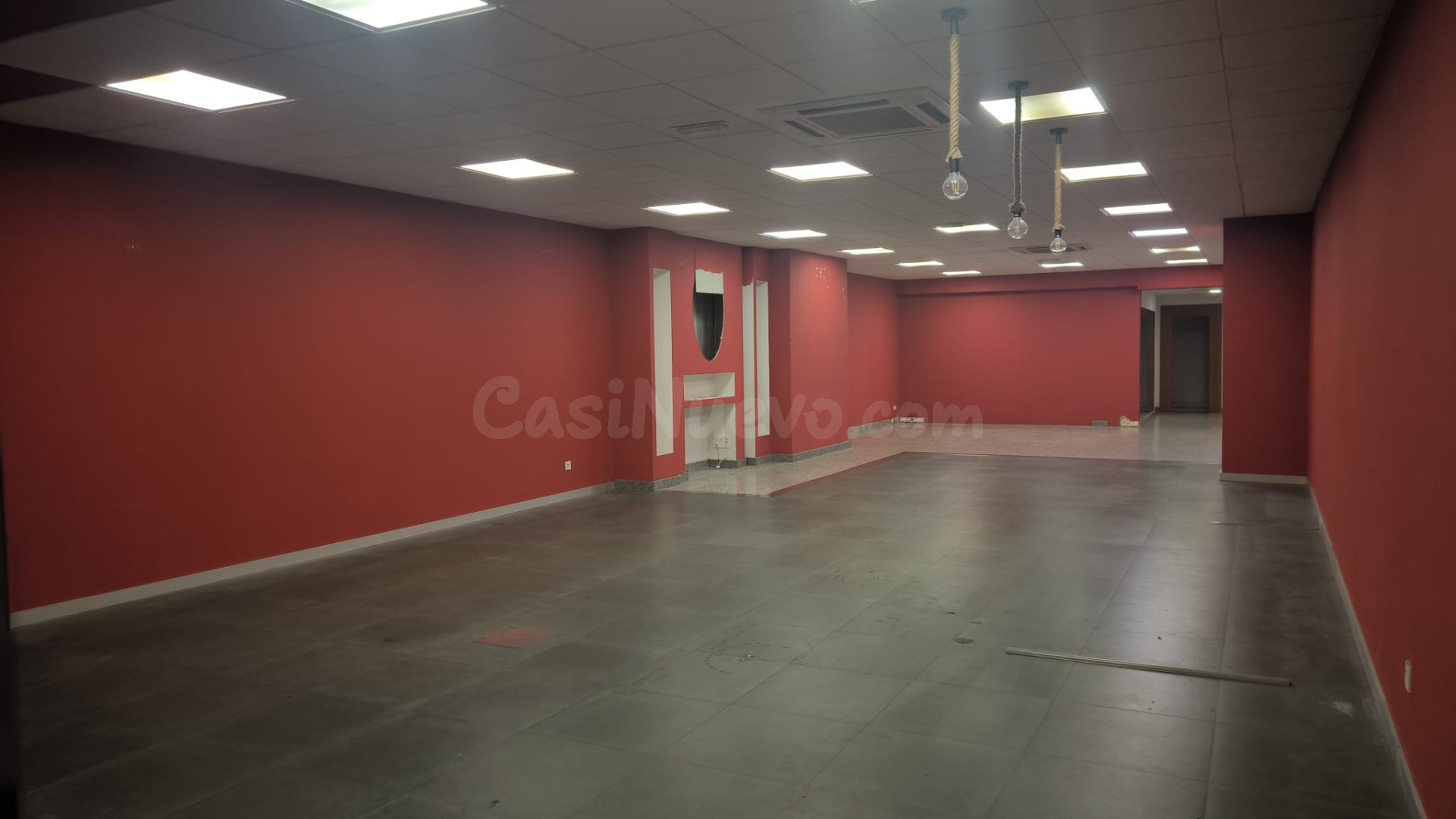 LOCAL COMERCIAL EN ALQUILER - foto 5