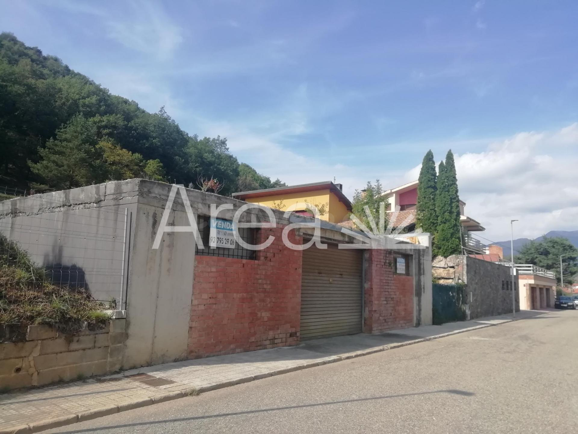 PARCEL.LA  a Urb Caselles de Ripoll (Girona) amb vistes pano - foto 3