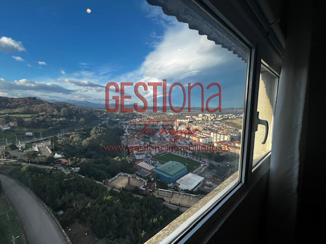 Apartamento en el icónico Edificio La Torre de Laredo