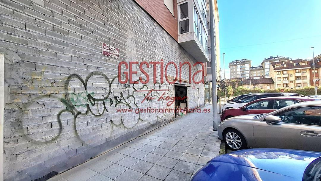 OPORTUNIDAD INVERSORES!!!. LOCAL COMERCIAL EN EL CENTRO DE M - foto 2