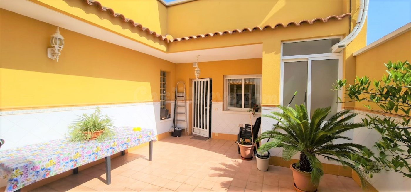 +Casa en esquina en Molina de Segura zona San antonio++ 4 pl - foto 4