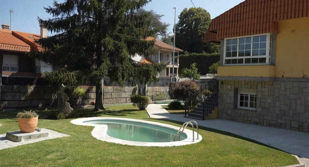 CHALET EN VENTA EN VILAGARCIA DE AROUSA - foto 3