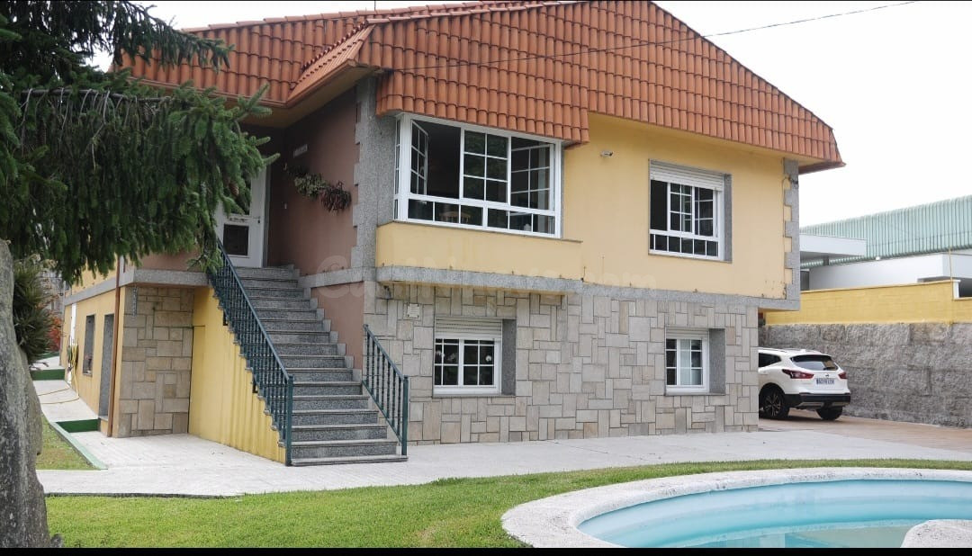 CHALET EN VENTA EN VILAGARCIA DE AROUSA - foto 4