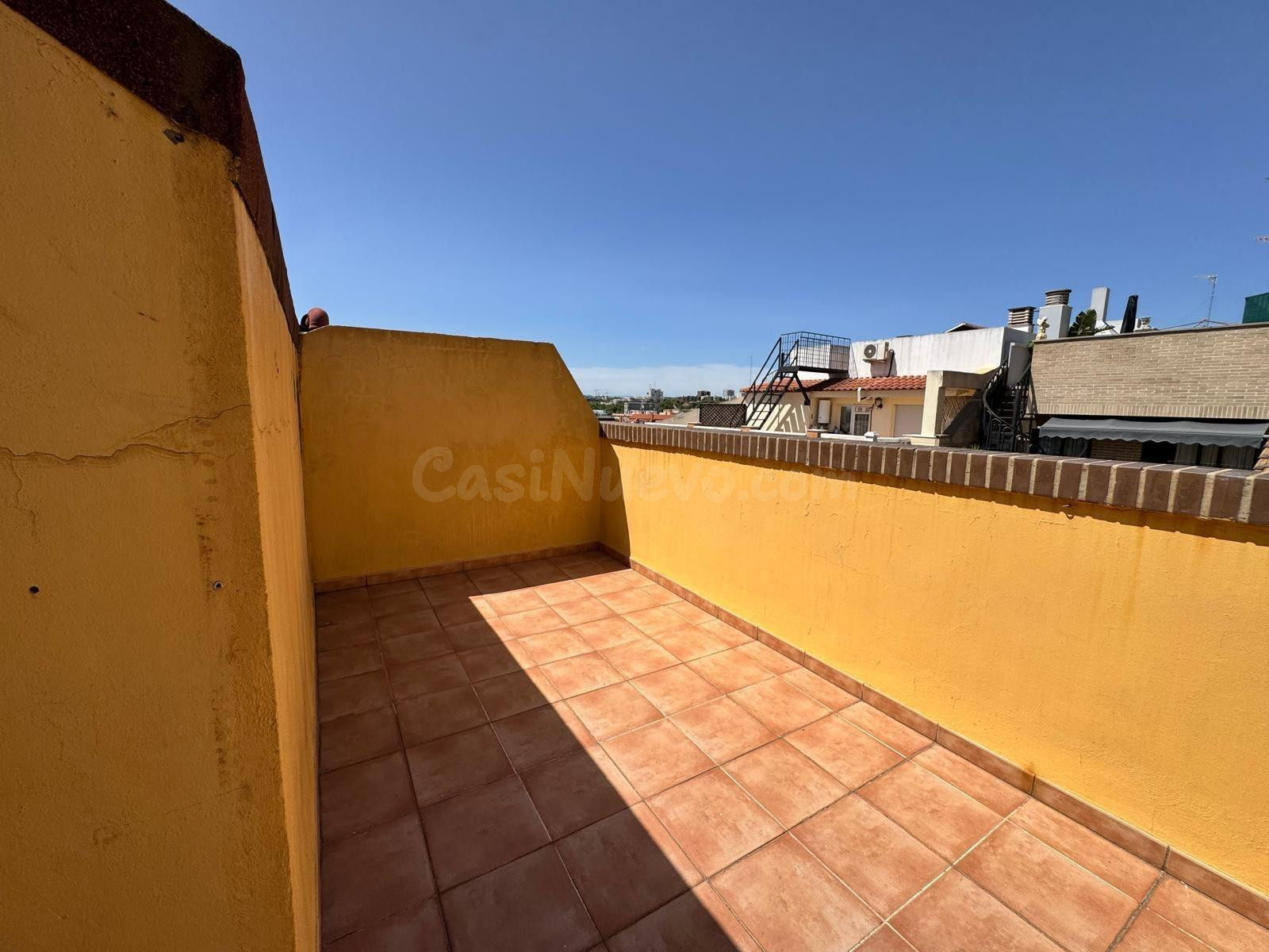 FABULOSO ÁTICO DUPLEX EN BURJASSOT COMPUESTO POR DOS habitac