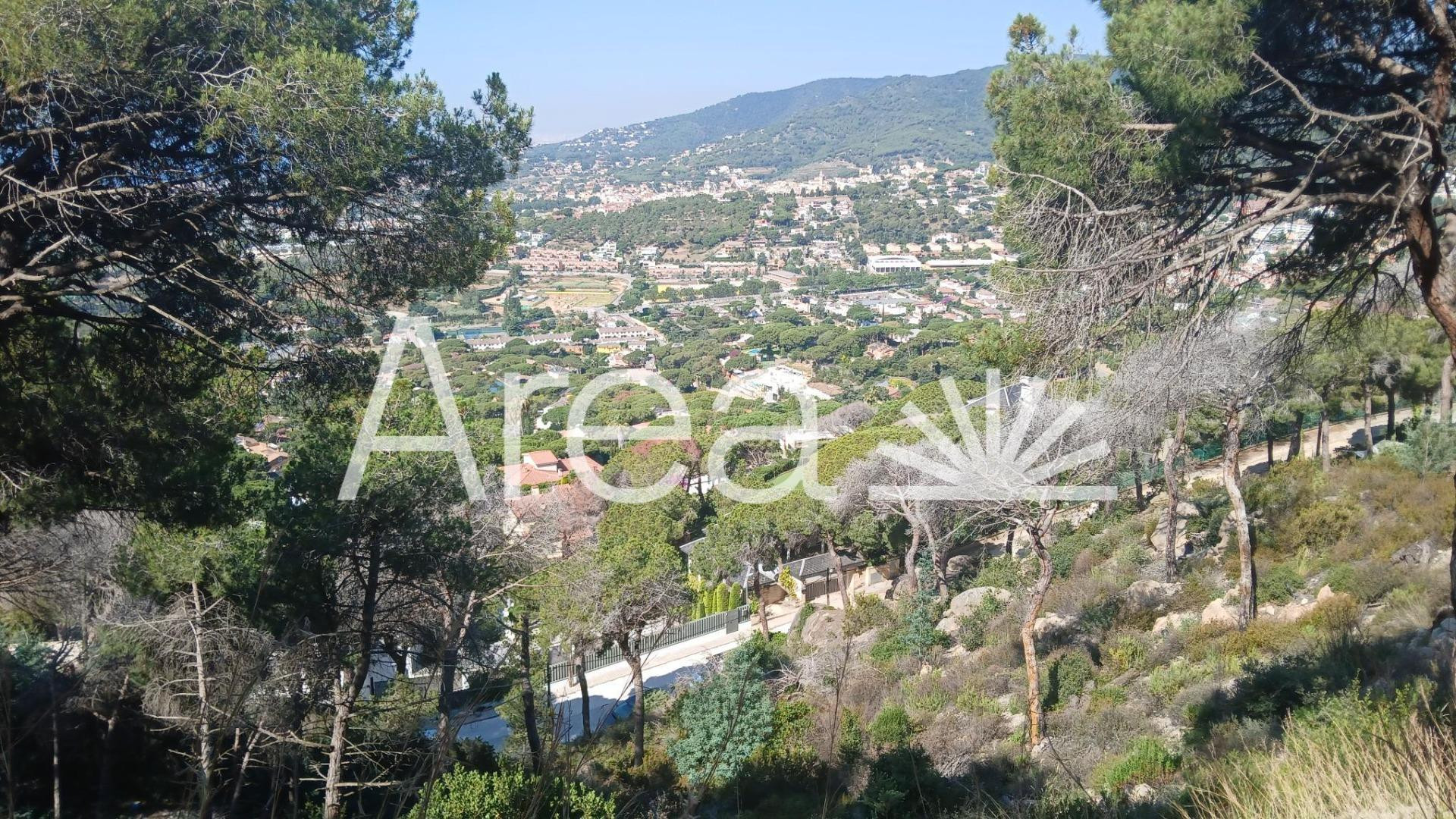 Terreno con vistas panorámicas en Cabrils - foto 3