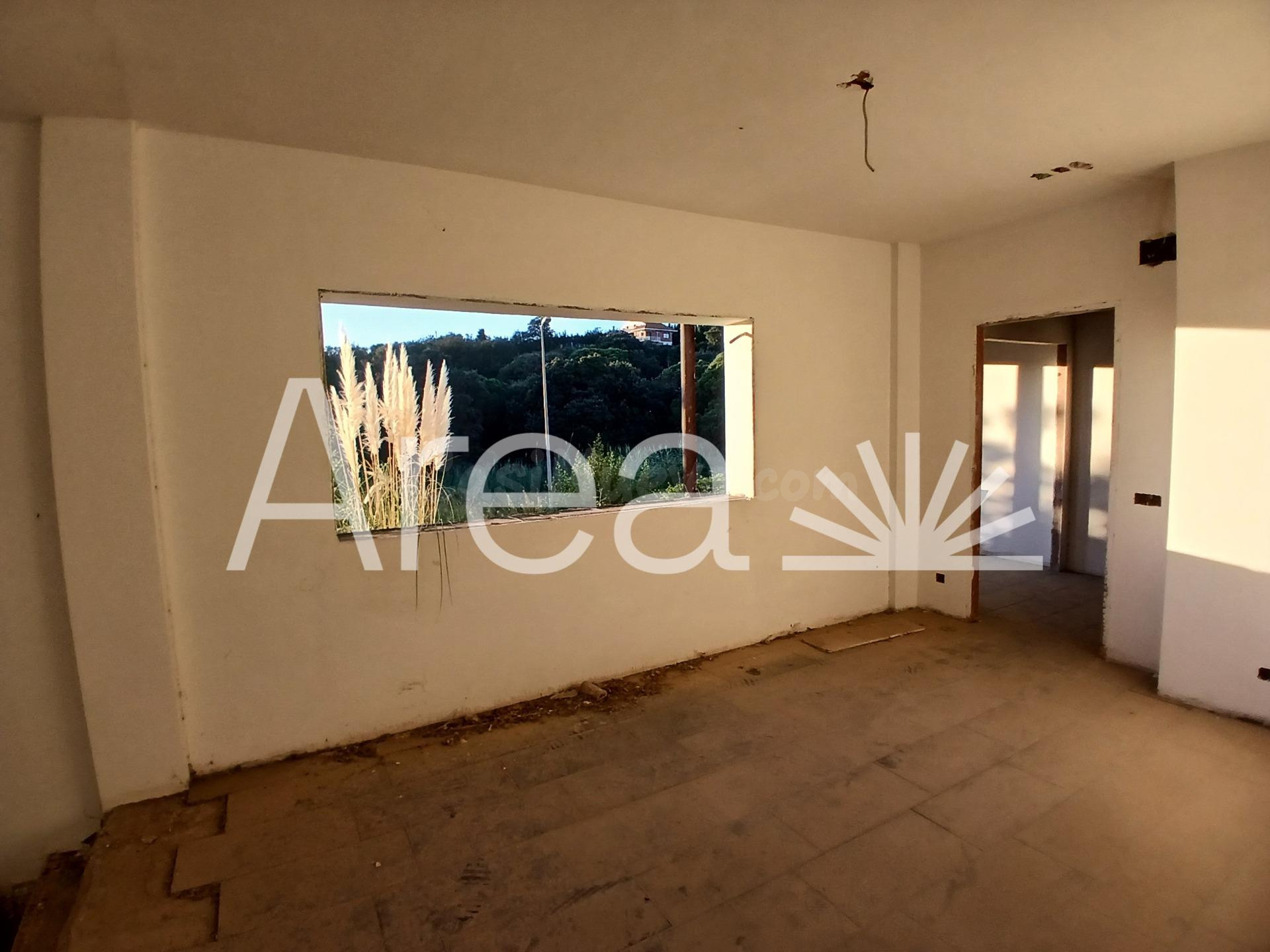 Chalet en Arenys de Mar (obra parada) - foto 5