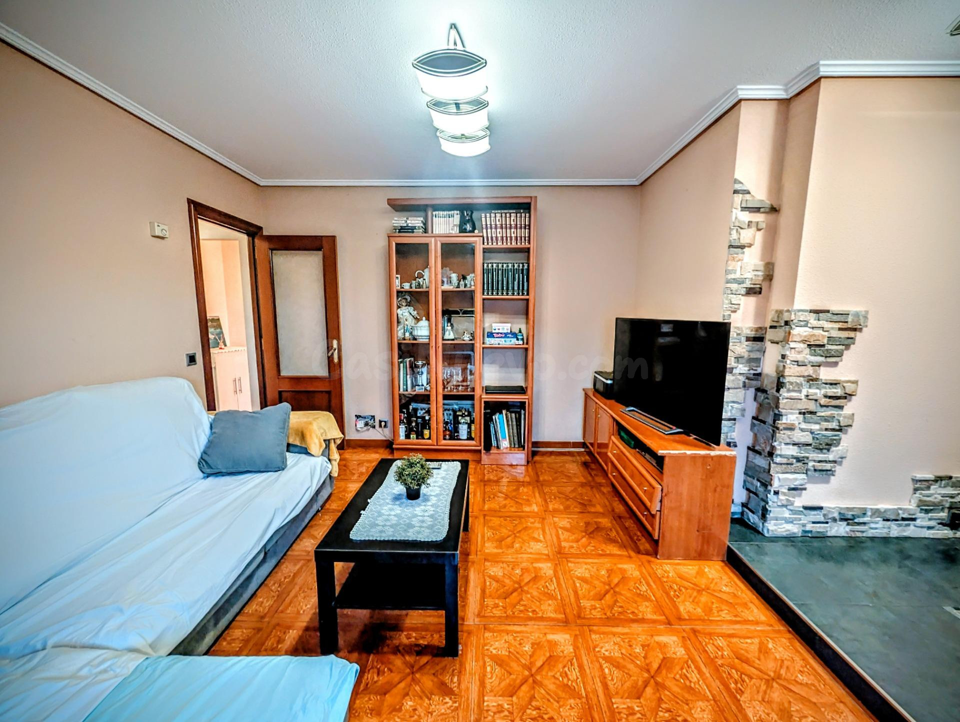 AMPLISIMA VIVIENDA DE 2 habitaciones, CERCA DE LA PLAYA DE R - foto 5