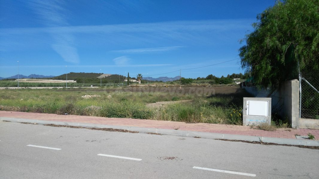 Terreno industrial 5500m² en venta - Calasparra - foto 2