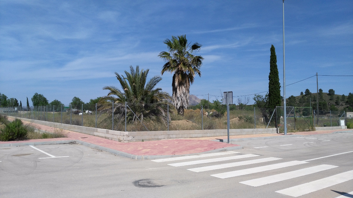 Terreno industrial en venta - Calasparra - foto 2