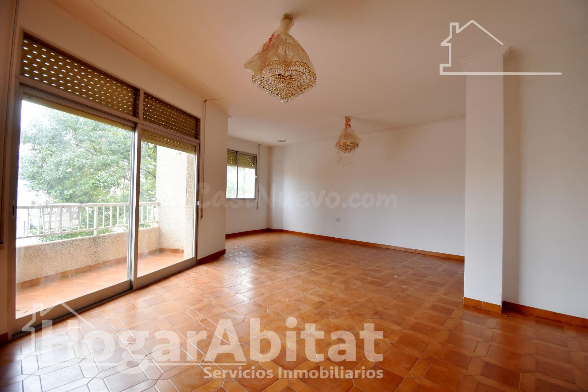 ¡OPORTUNIDAD PARA INVERSORES! GRAN EDIFICIO CON DOS VIVIENDA - foto 5
