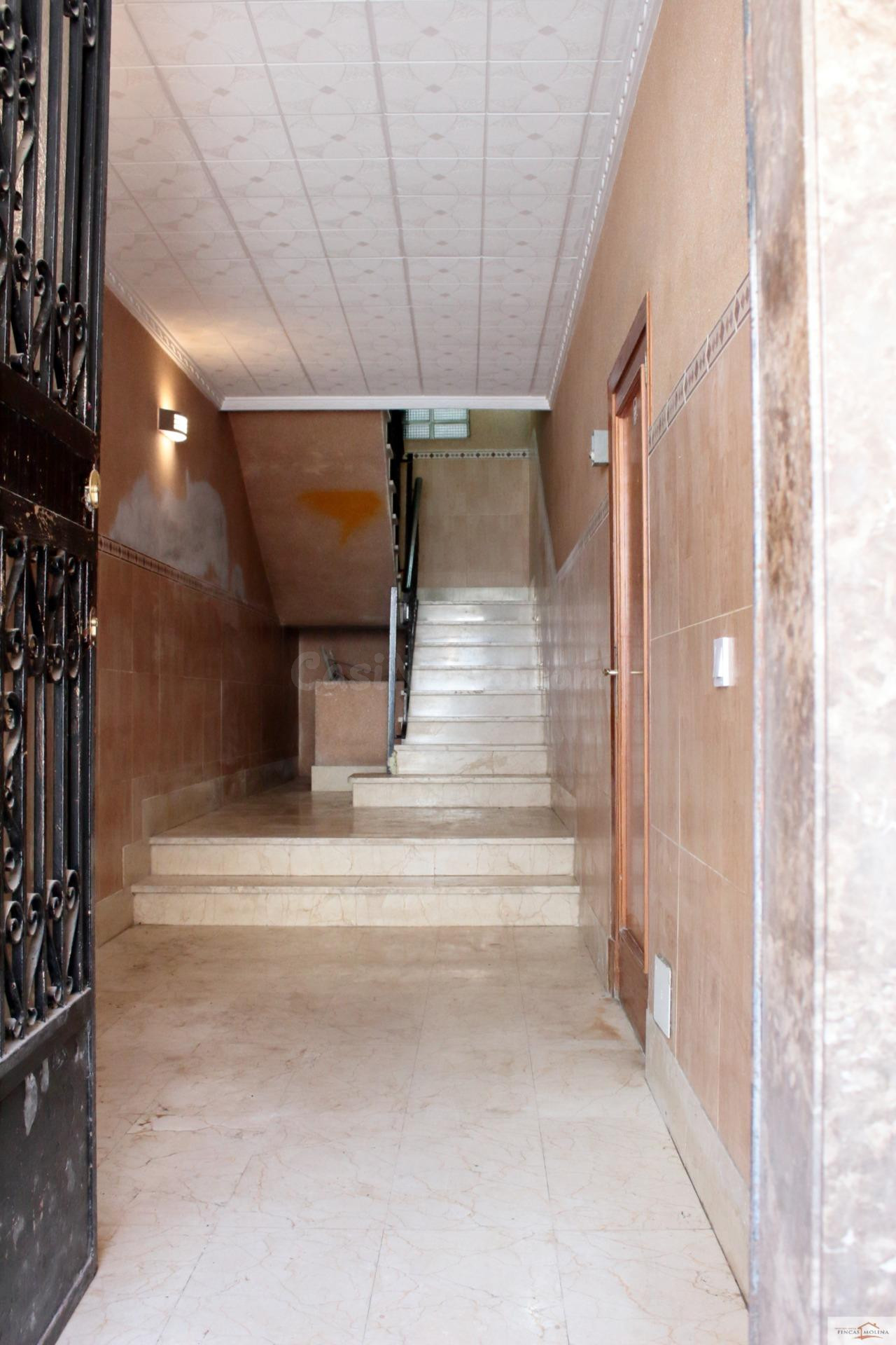 EN VENTA VIVIENDA + LOCAL COMERCIAL. ZONA AMANECER. MALLORCA