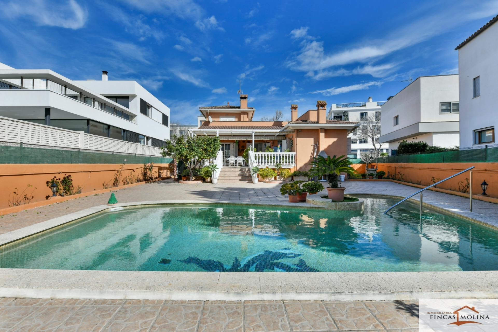 Chalet Independiente en Ciudad Jardín, Coll d'en Rabassa